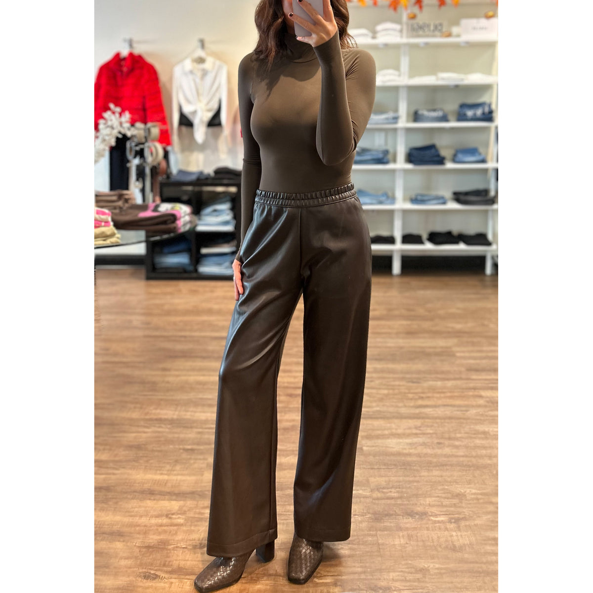 Ankle-Length Straight Leg Pants with Pockets – The Diamond Place Store