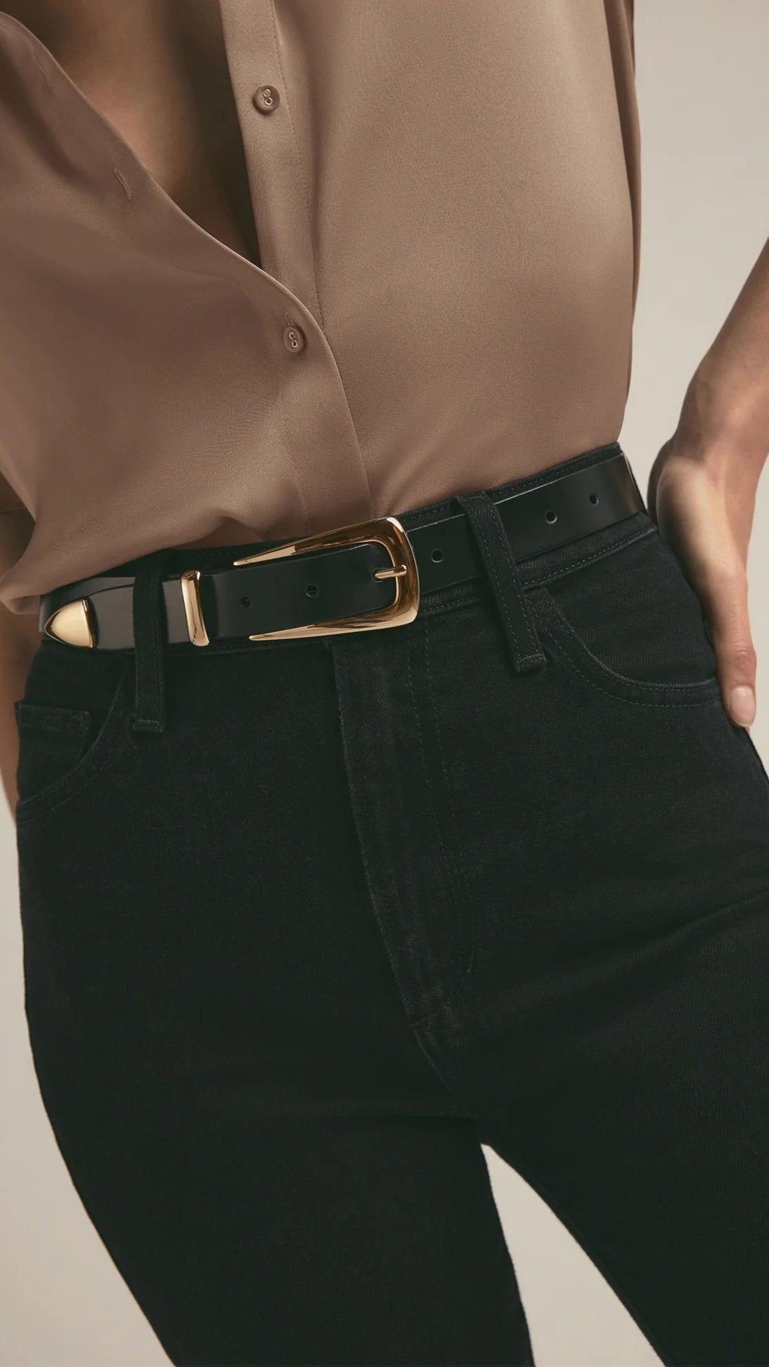 Favorite Daughter The Statement Belt in Black/Gold