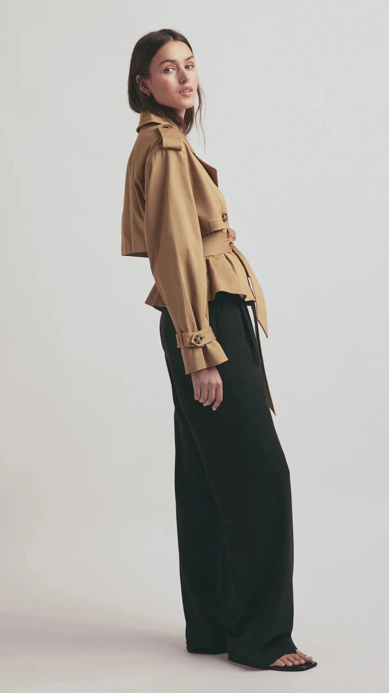 Favorite Daughter The Cropped Charles Trench in Sand