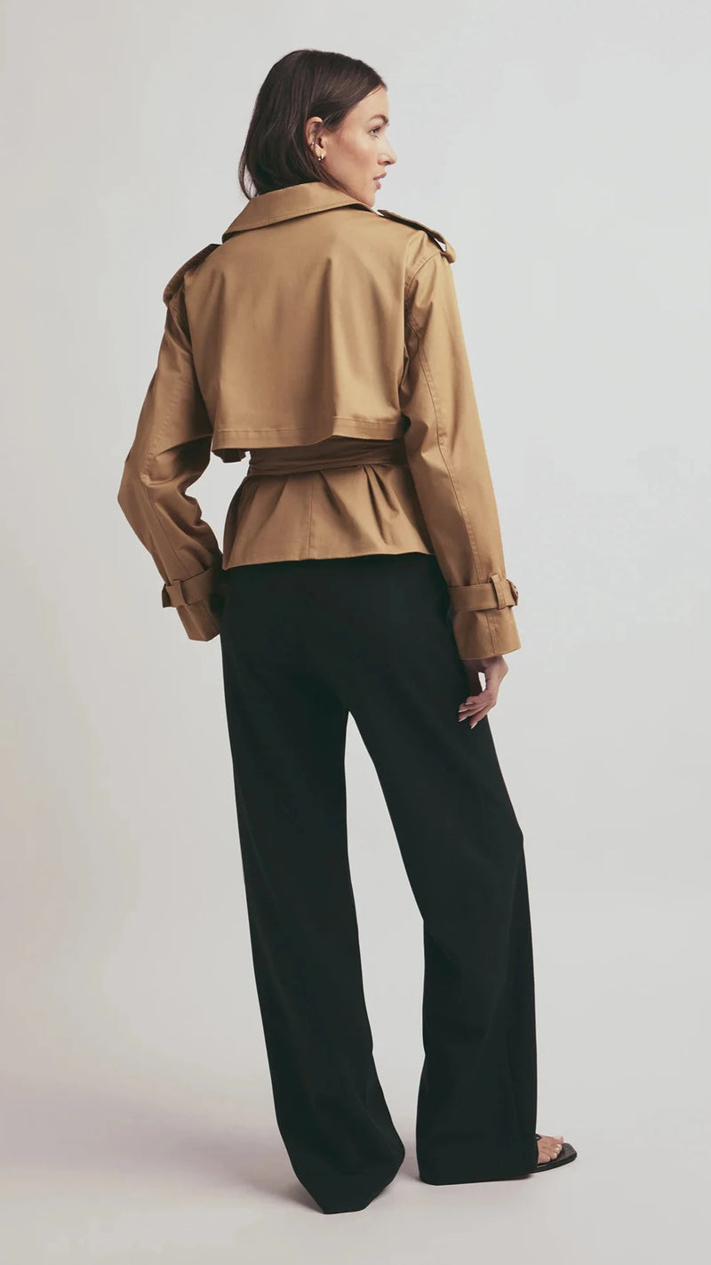 Favorite Daughter The Cropped Charles Trench in Sand