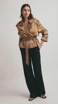 Favorite Daughter The Cropped Charles Trench in Sand