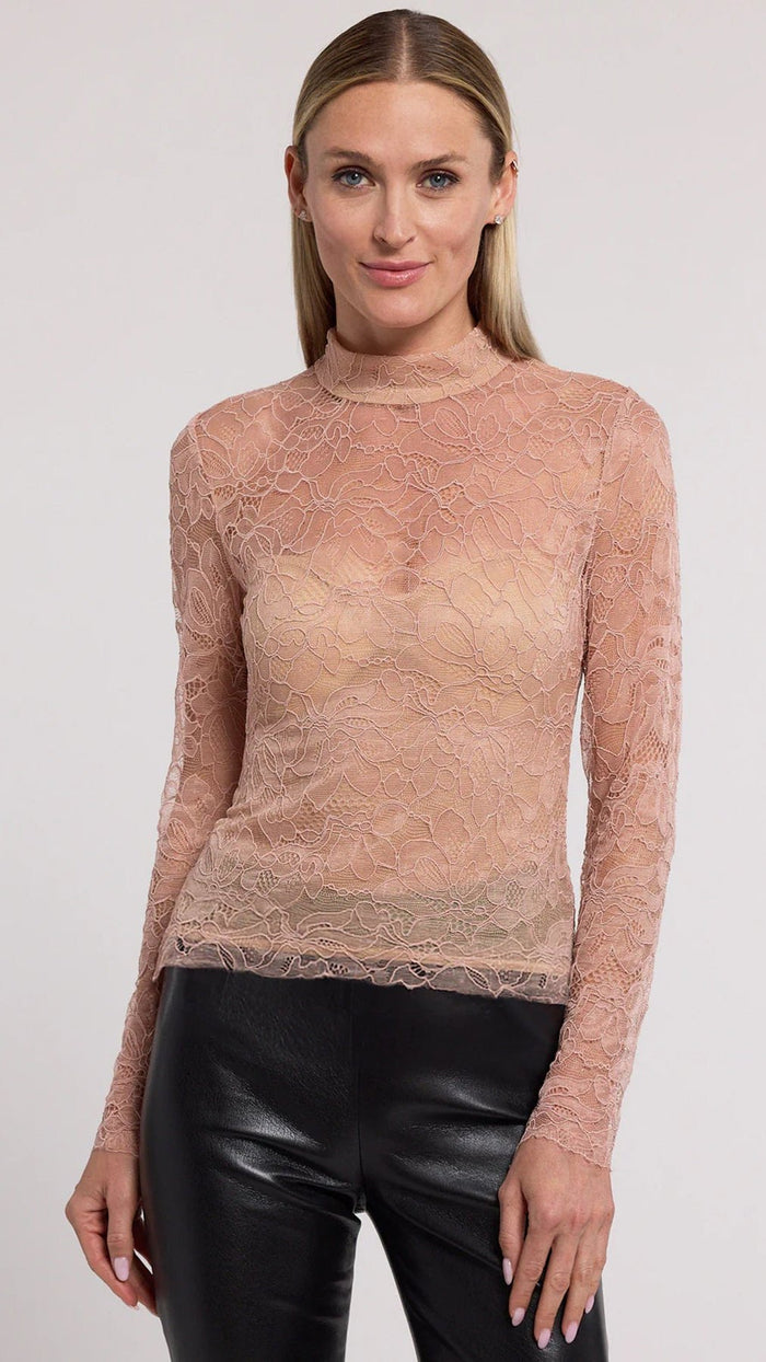 Generation Love Marielle Lace Top in Blush