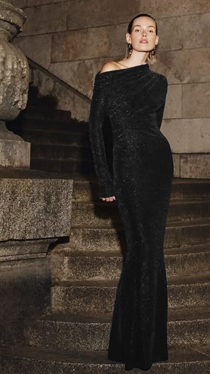 Lamarque Iniala Long Sleeve Lurex Knit Gown in Black