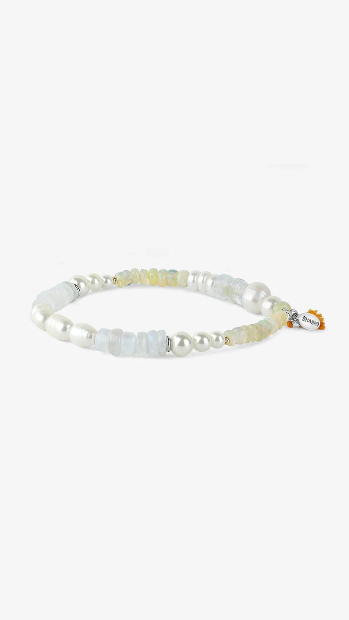 Shashi Jewelry Como Beaded Bracelet in Blanche